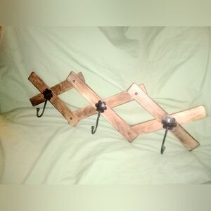 Adjustable Wood Wall Mount Coat Shirt Rack Hanger 3 Hook